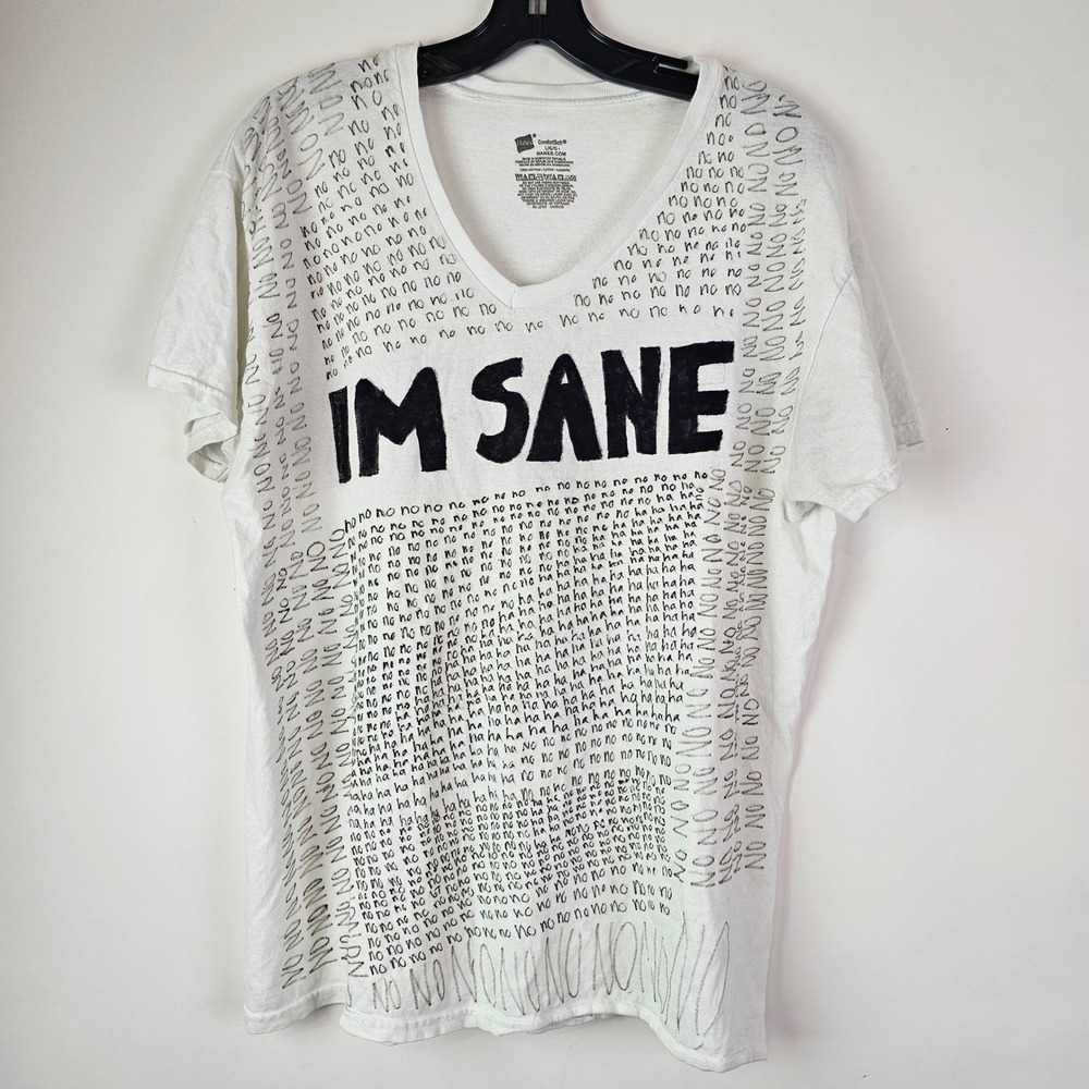 Hanes ComfortSoft IM SANE Graphic V-Neck T-Shirt White Mens Large Gothic Edgy